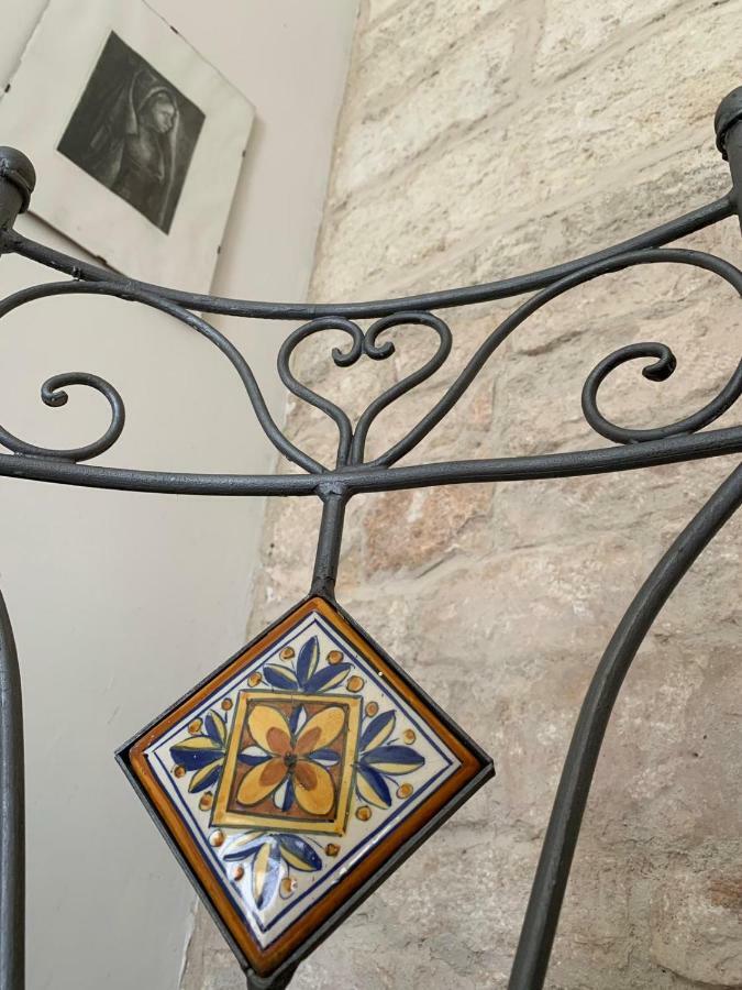 Fiori Catene Tra Le Torri Конверсано Экстерьер фото